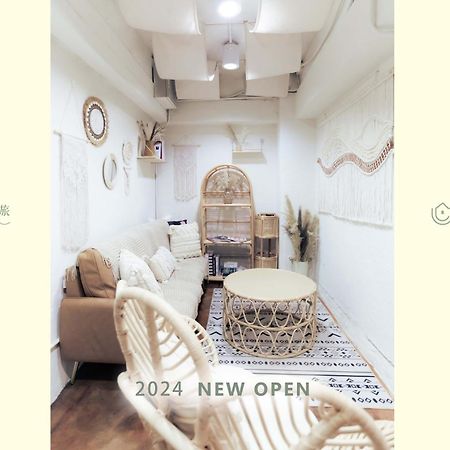 Wondertime2- Ladies' Inn 'Taipei Main Station מראה חיצוני תמונה