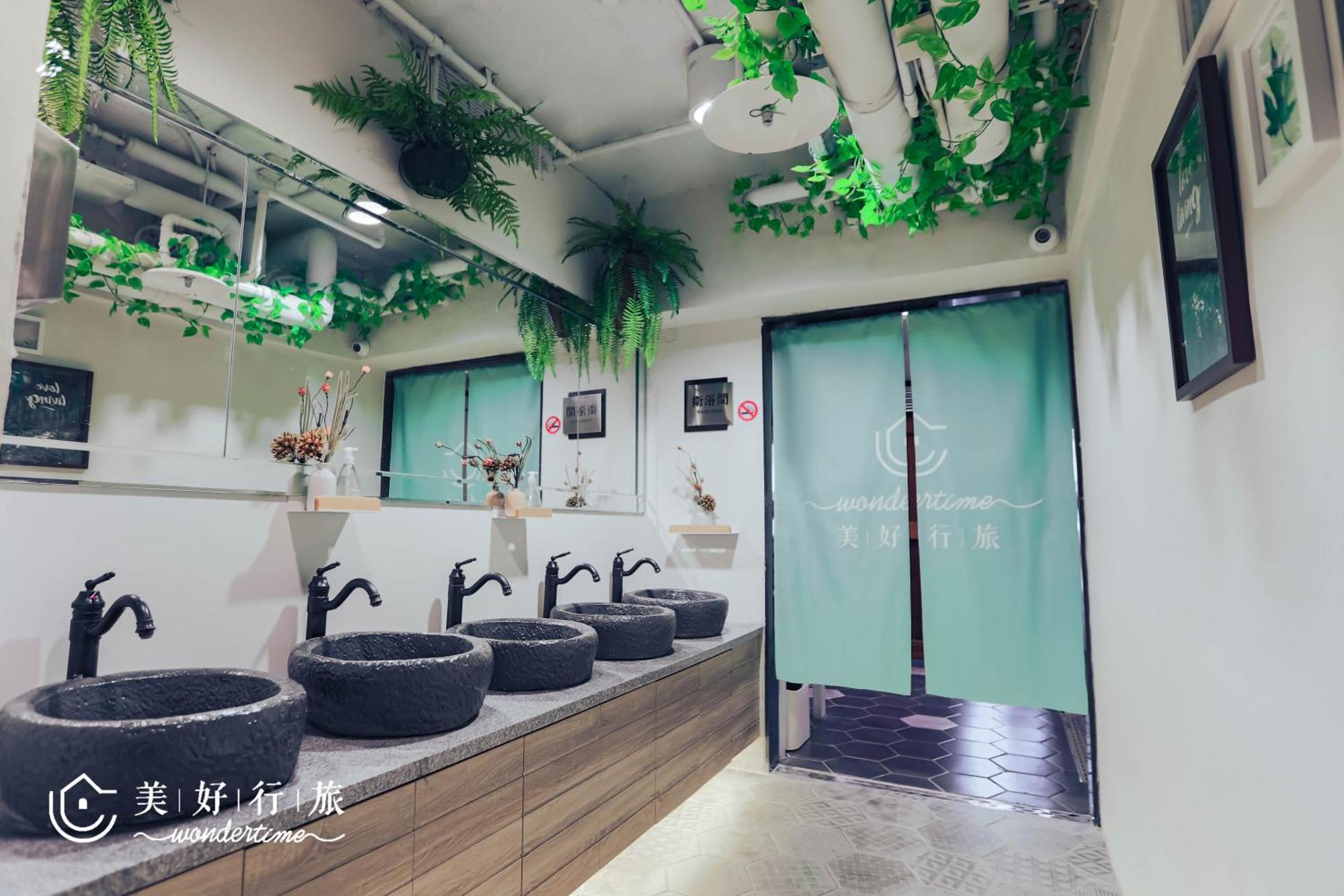 Wondertime2- Ladies' Inn 'Taipei Main Station מראה חיצוני תמונה